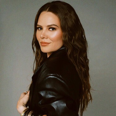 Joy Huerta brilla en Broadway: la compositora triunfa con una canción nominada a los máximos premios del teatro musical 