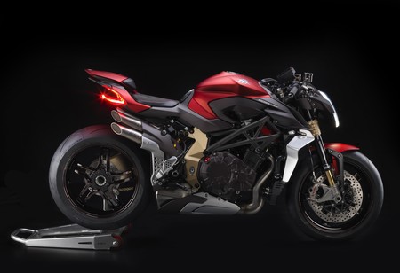 Mv Agusta Brutale 1000 Serie Oro 2019 006