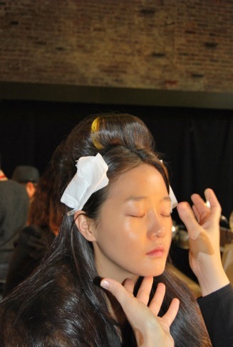 Foto de Maquillaje de Pasarela: DKNY en la Semana de la Moda de Nueva York (21/24)