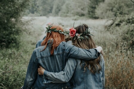 La chaqueta vaquera Levi's que puedes compartir con tu chico está rebajada en Amazon y cuesta menos de 36 euros