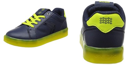 Las zapatillas para niño Geox J Kommodor B con luces están rebajadas a 24,48 euros en Amazon