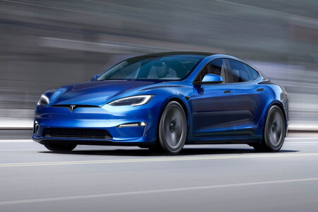 El nuevo Tesla Model S llega con una versión de 1.100 CV: potencia de Bugatti a precio de Porsche 911