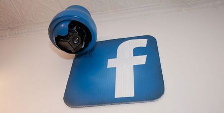 El uso de las redes sociales por los empleados en las empresas y las puertas al mar