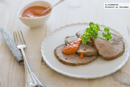 Receta de carne asada con salsa de pimientos del piquillo