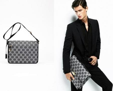 Anagram Canvas de Loewe, nueva marroquinería masculina