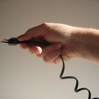 El electrodoméstico que todo el mundo tiene en casa y gasta como 65 neveras funcionando a la vez