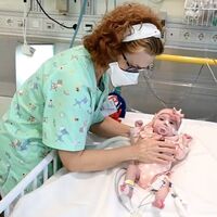 Con solo dos meses Naiara es la primera bebé en recibir un trasplante de corazón en parada y de un grupo sanguíneo incompatible