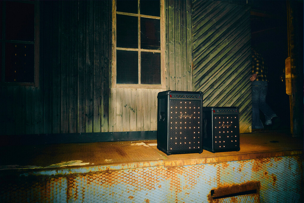 Marshall tiene una nueva bocina enorme que parece un amplificador clásico, pero dura más de un día sin cargarse