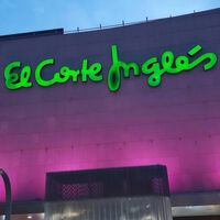 Esta es la cinta de correr con la que podrás escuchar música o ver pelis mientras haces ejercicio y El Corte Inglés la tiene rebajada