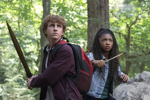 La temporada 2 de 'Percy Jackson y los Dioses del Olimpo' no es calcada a los libros de Rick Riordan. Estos son los mayores cambios que hemos visto en la serie de Disney Plus