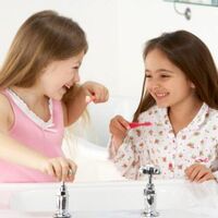 Colutorios infantiles: ¿son necesarios para cuidar la higiene bucal de los niños?