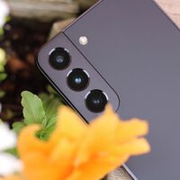 Mi móvil este 2025 es un teléfono 'prémium' que ya tiene tres años. Ha envejecido tan bien que no volveré a comprar un gama media 