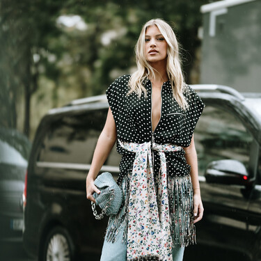 Fichamos los vaqueros más fresquitos de Springfield ideales para no renunciar a la elegancia ni a la comodidad en verano