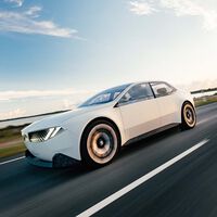 BMW jugará a dos bandas con su icono deportivo: habrá una versión eléctrica del M3, pero como saben que no se venderá demasiado, también una de gasolina