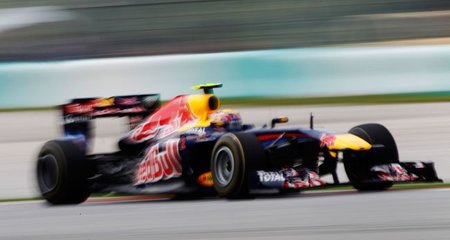 Mark Webber inalcanzable en las sesiones libres del Gran Premio de Malasia