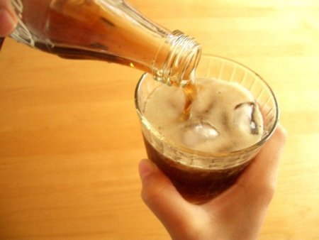 Alimentos que debes consumir con moderación para conservar la salud de los huesos