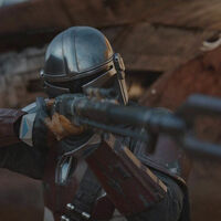 Imagina un arma tan peligrosa que fue ilegalizada por el Imperio y la República en Star Wars: hablemos del rifle de The Mandalorian 