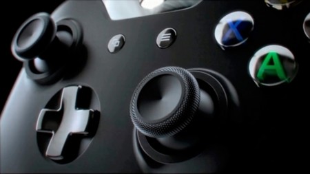 En junio tendremos un nuevo mando de Xbox One con puerto de 3,5 mm