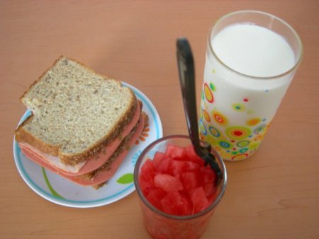 Más de la mitad de los españoles no toman un desayuno adecuado