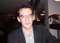 "En España harían falta más bancos de leche". Entrevista al dr. Javier Calvo 