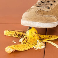 He tenido un accidente mientras trabajaba en casa, ¿cómo hay que tramitar la baja? 