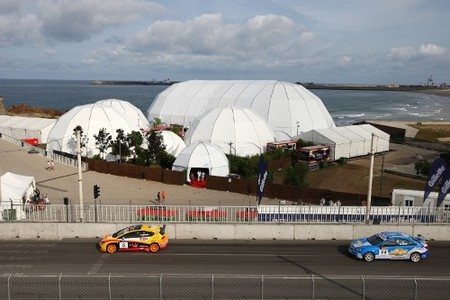 SEAT y Chevrolet en primera línea del WTCC en Oporto