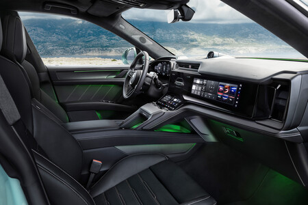 Porsche Cayenne Turbo Electric9