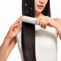 Otra maravilla de bolsillo de Xiaomi: ya está en España el cepillo alisador sin cables que llevaba tiempo esperando 