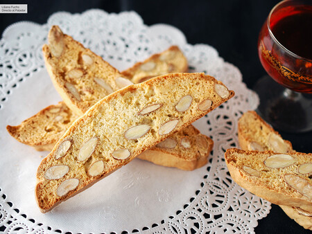 Biscotti clásico de almendras: las galletas italianas más famosas (que en realidad se llaman cantucci)