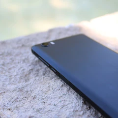 Foto 11 de 13 de la galería vernee-mars-pro-diseno en Xataka Android