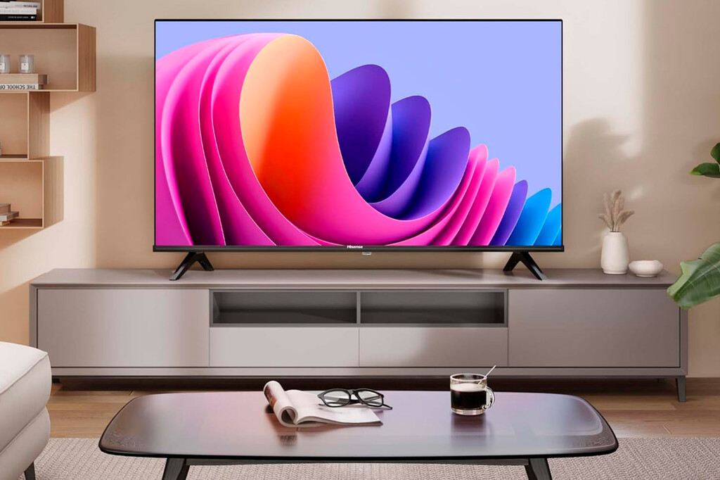 40 pulgadas y a precio de risa: esta televisión Hisense de 2024 es perfecta para tu dormitorio o segunda residencia de verano