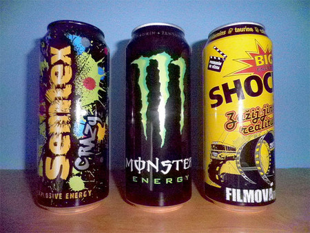 Uno de cada cinco niños toma dos litros de bebidas energéticas al mes