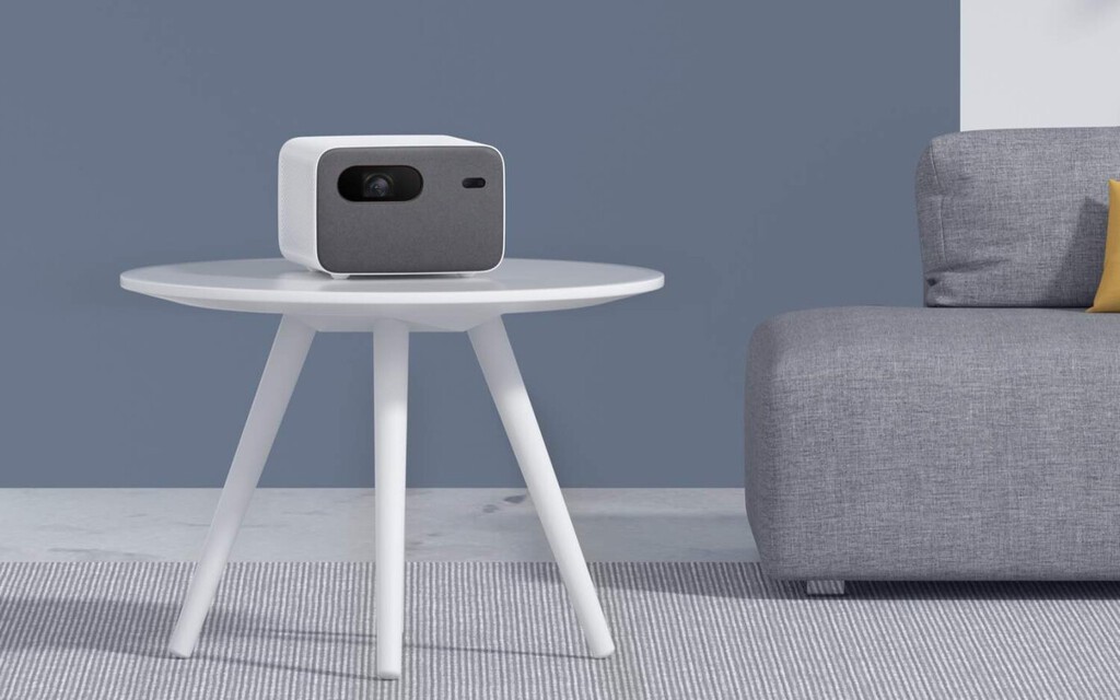 El Xiaomi Mi Smart Projector 2 tiene un descuentazo en Goboo: sonido estéreo y Android TV para montar un cine en casa