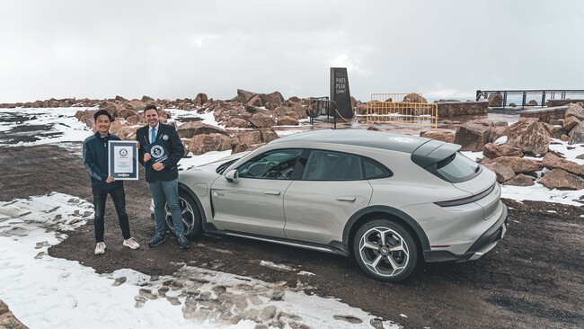 Porsche Taycan Cross Turismo Pikes Peak