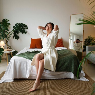 Estas son las mejores plantas para tener en el dormitorio: decoran de lo lindo, pero requieren pocos cuidados