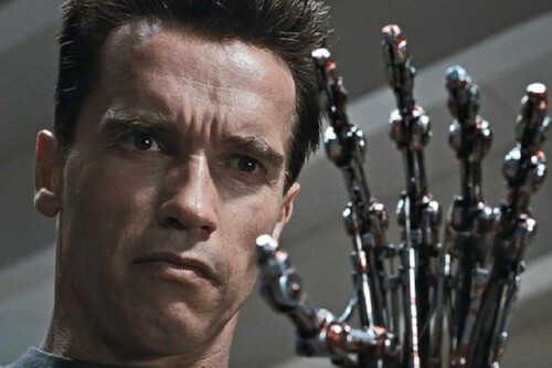 Terminator Hand 900x507