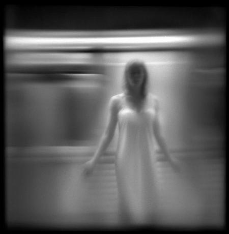 El increíble mundo del subsconciente en Blanco y Negro de Susan Burstine