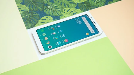 Xiaomi Redmi 5 Plus de 32GB por 149 euros con 2 años de garantía y envío gratis desde España