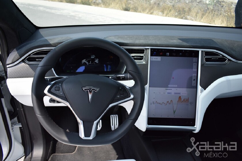 Tesla lanza la nueva v9 beta de su sistema de conducción autónoma: las pantallas ahora muestran "la mente del auto"