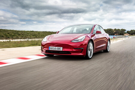 Tesla verkauft sowohl in Portugal als auch in Spanien