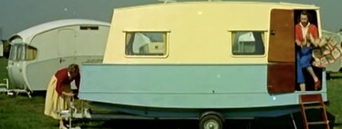 El vídeo de esta caravana anfibia de 1955 es lo más curioso que verás hoy