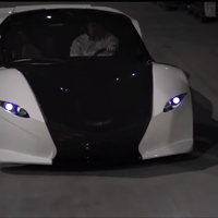 Tomahawk, el auto de Dubuc Motors que acelera de 0 a 100 km/h en 2.0 segundos