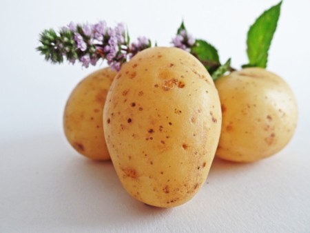 Cuando el cerebro confunde patatas con manzanas