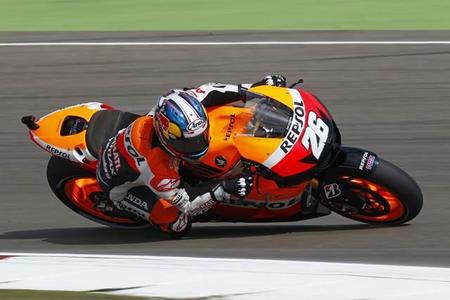 MotoGP Alemania 2012. A río revuelto ganancia de Stoner.
