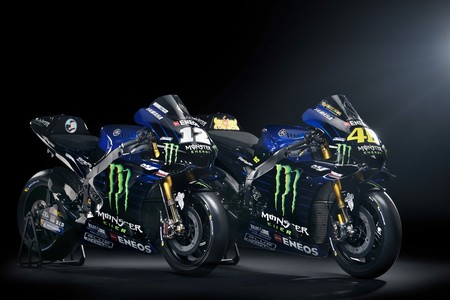 Mucho negro, menos azul y un toque más agresivo: así son las Yamaha YZR-M1 2019 en 65 fotos y tres vídeos