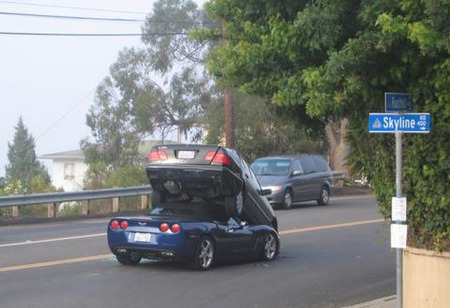 Chevrolet Corvette contra Mercedes Clase E