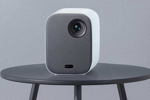 Xiaomi Mi Smart Projector 2