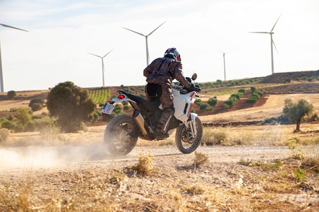 Ducati Desertx 2022 Prueba 012