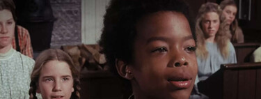 "¿Has visto la original?" La protagonista de 'La casa de la pradera' defiende el reboot de Netflix asegurando que la original ya era woke 