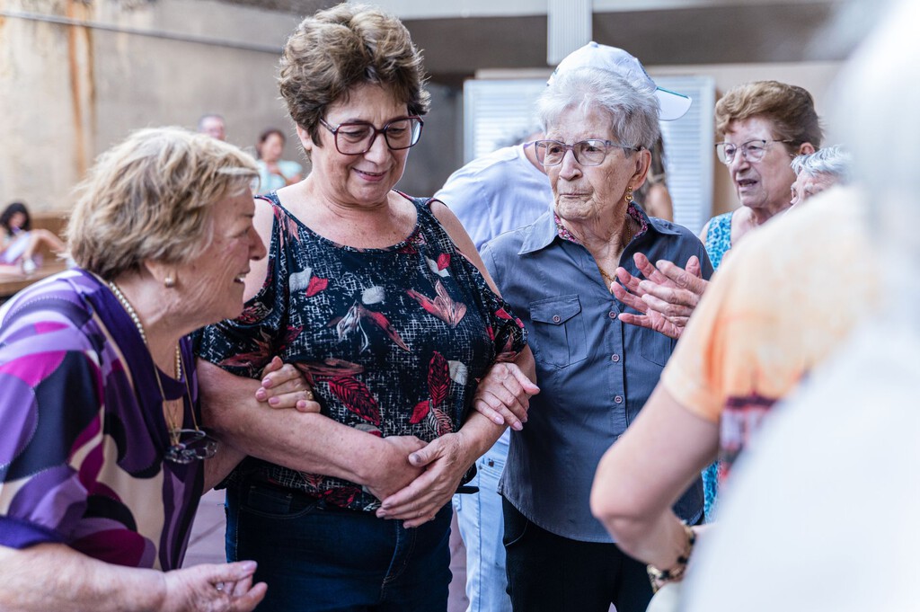 Galicia tiene una concentración de centenarios que sorprende a los demógrafos. Y hay varias razones que explican su longevidad 